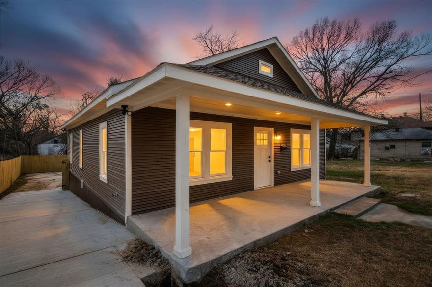 Own a piece of Dallas history in the vibrant Tenth Street district. This isn’t just a renovation; it’s a total down-to-the-studs transformation blending heritage charm with sleek, contemporary living.

Step across the classic front porch—perfect for sunset neighborhood chats—into a bright, open-concept floor plan. The 1,261-square-foot interior flows seamlessly with durable flooring, neutral tones, and massive windows that flood the home with natural light. At the heart of the home, the gourmet kitchen shines with modern cabinetry, sleek countertops, and stainless steel finishes, offering a stylish hub for cooking and entertaining.

The spacious primary suite serves as a true retreat, featuring an elegantly tiled ensuite with updated fixtures. Beyond the walls, a generous backyard offers a blank canvas for your private city oasis.

Perfectly situated for the modern urbanite, you are just minutes from the Bishop Arts District, Downtown Dallas, and the upcoming Halperin Park. With effortless access to I-35E and I-45, you can enjoy a breezy commute while serving as a steward of one of the city's most architecturally significant landmark districts.