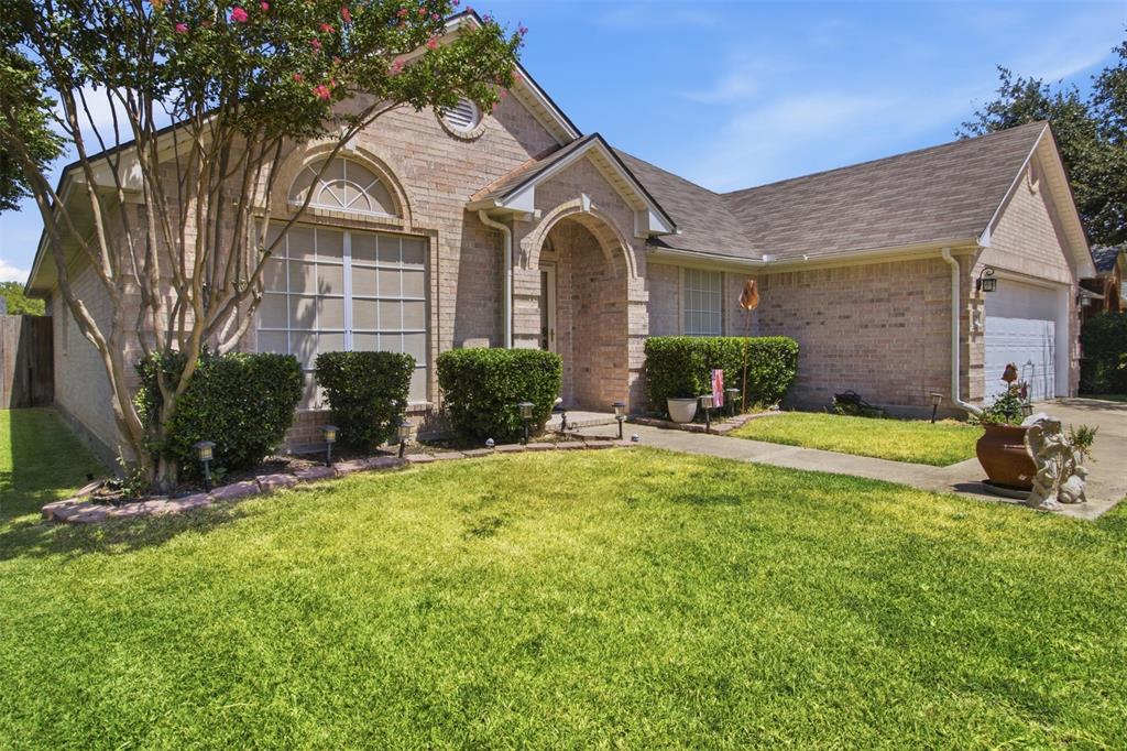 1112 Badbury Lane