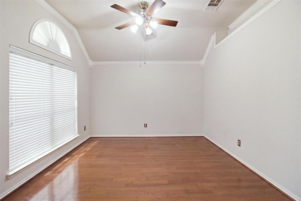 1112 Badbury Lane