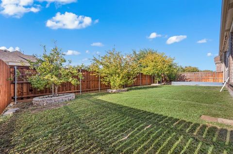 Tiny photo for 2405 Hammock Lake Drive, Little Elm, TX 75068 (MLS # 21099764)