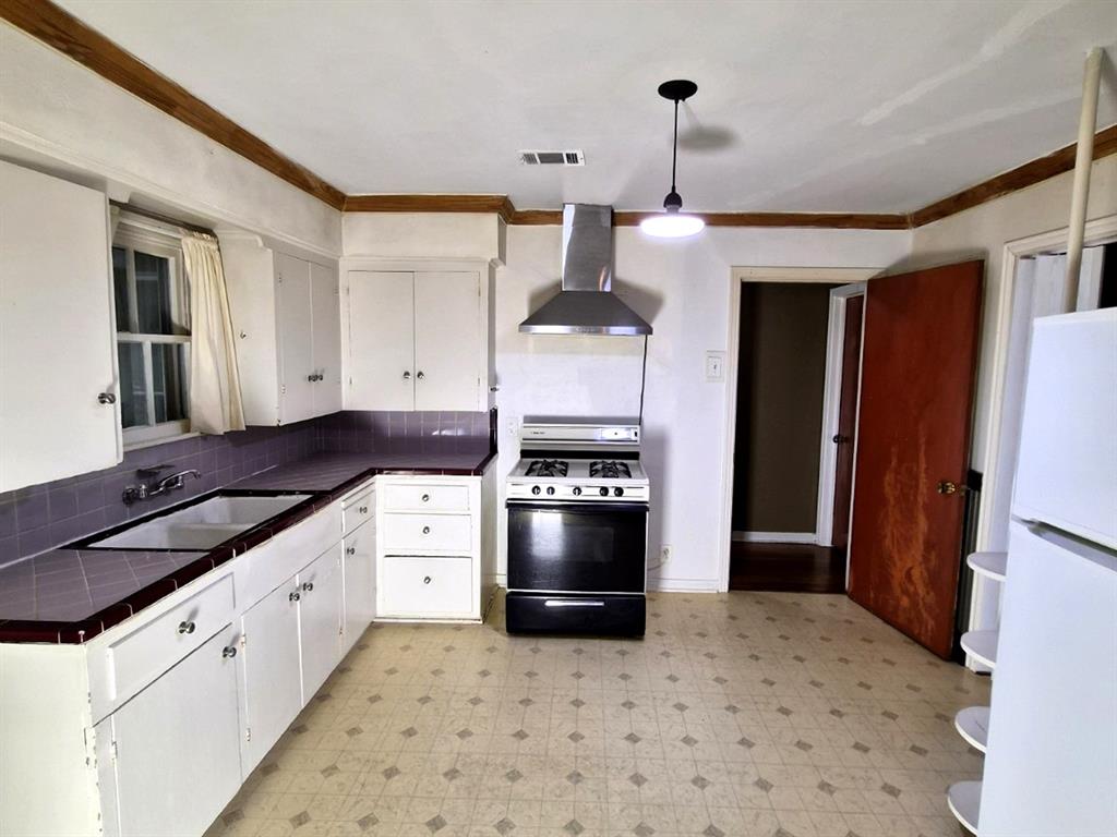 Parkdale Heights Rev - Residential