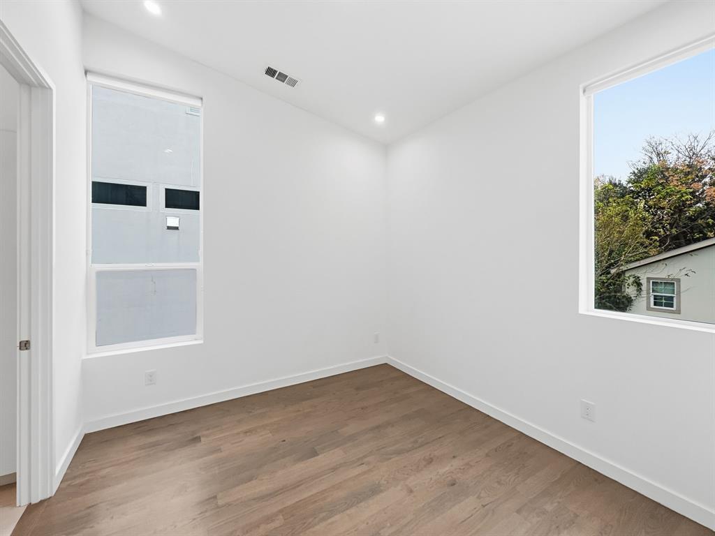 Rick & Hurts North Fitzhugh A - Residential Lease