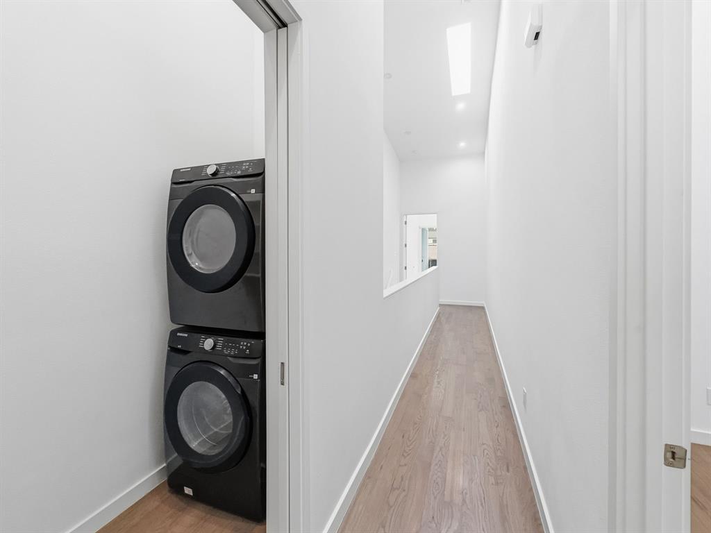 Rick & Hurts North Fitzhugh A - Residential Lease