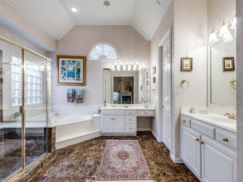 Oaktree Ph Five - Residential