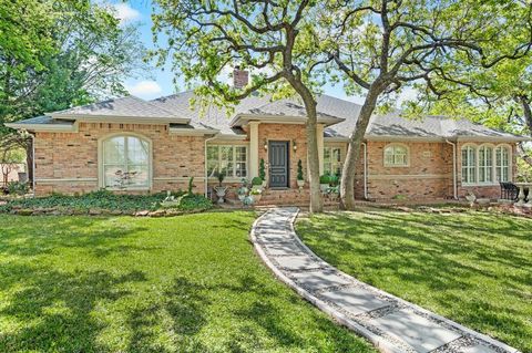 3716 Oakwood Drive Grapevine TX 76051