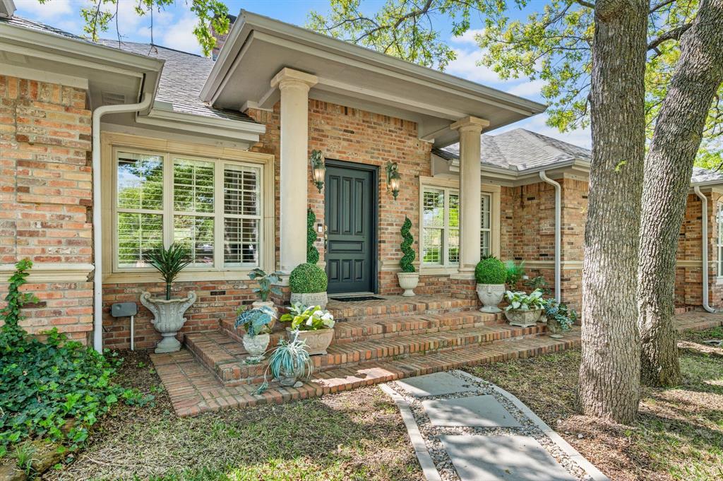 3716 Oakwood Drive