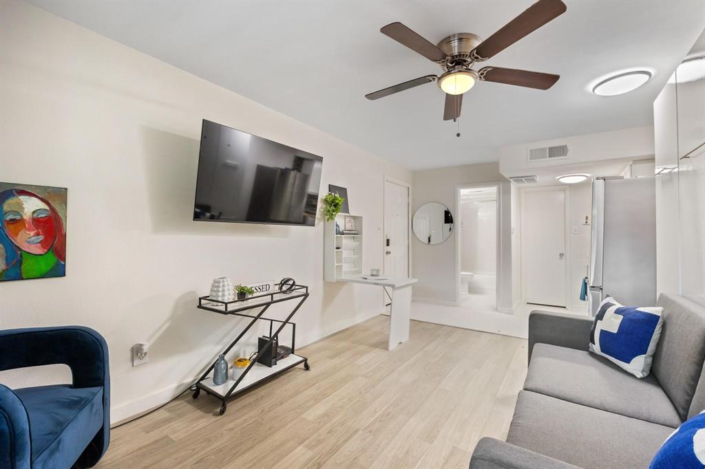 5003 Skillman Street 109A