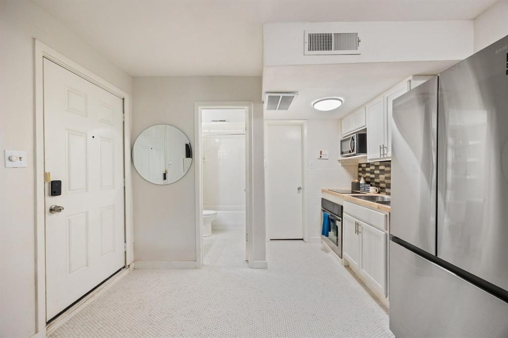 Arbor Court Condo - Residential