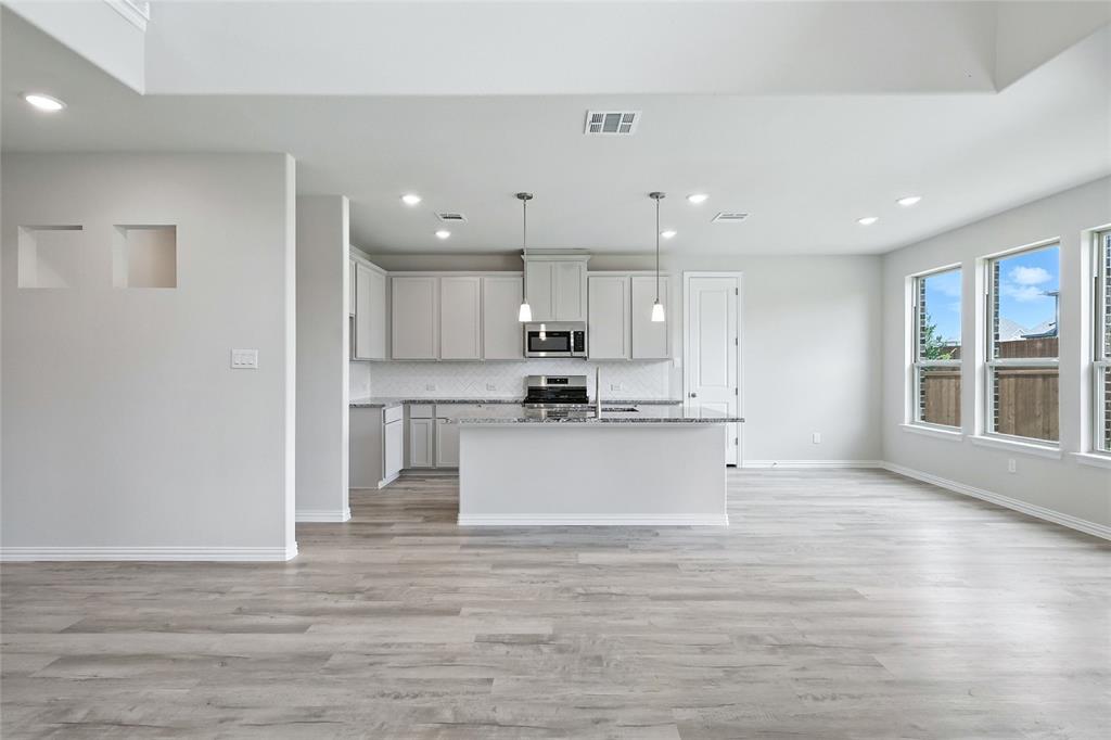 509 Hummingbird Lane