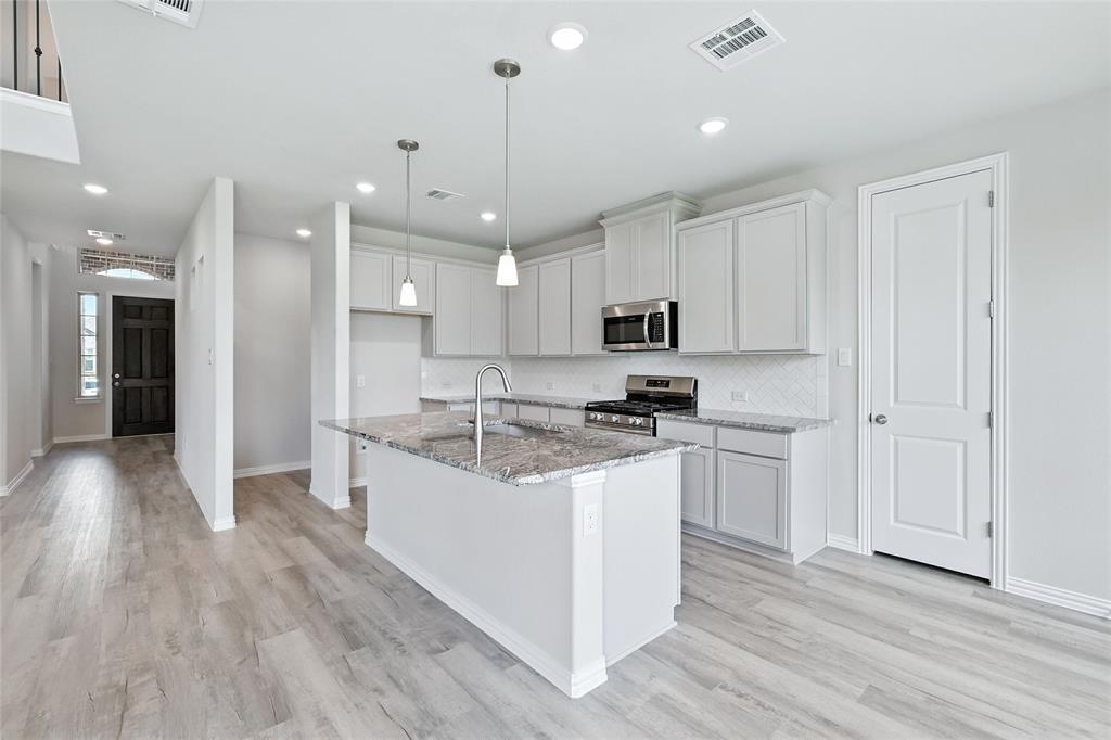509 Hummingbird Lane