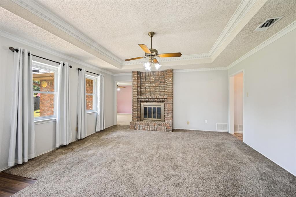5605 Jamaica Circle
