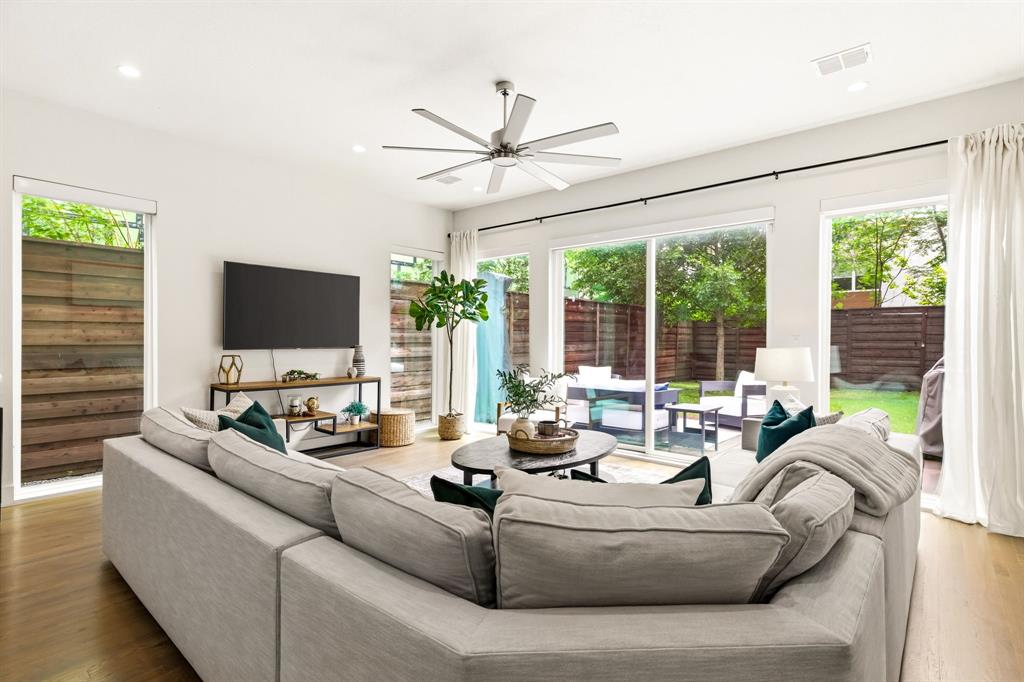 Ross Ave Add - Residential