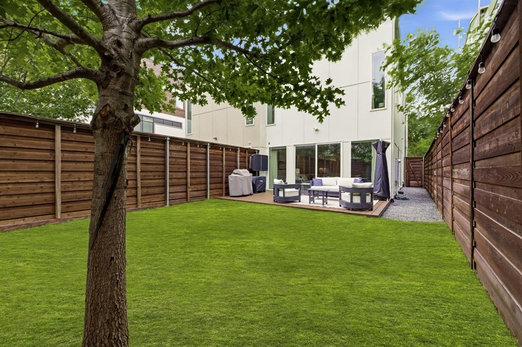 Ross Ave Add - Residential
