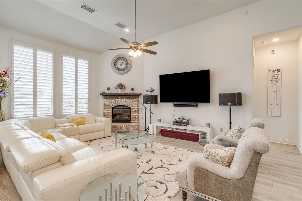 Tavolo Park - Residential