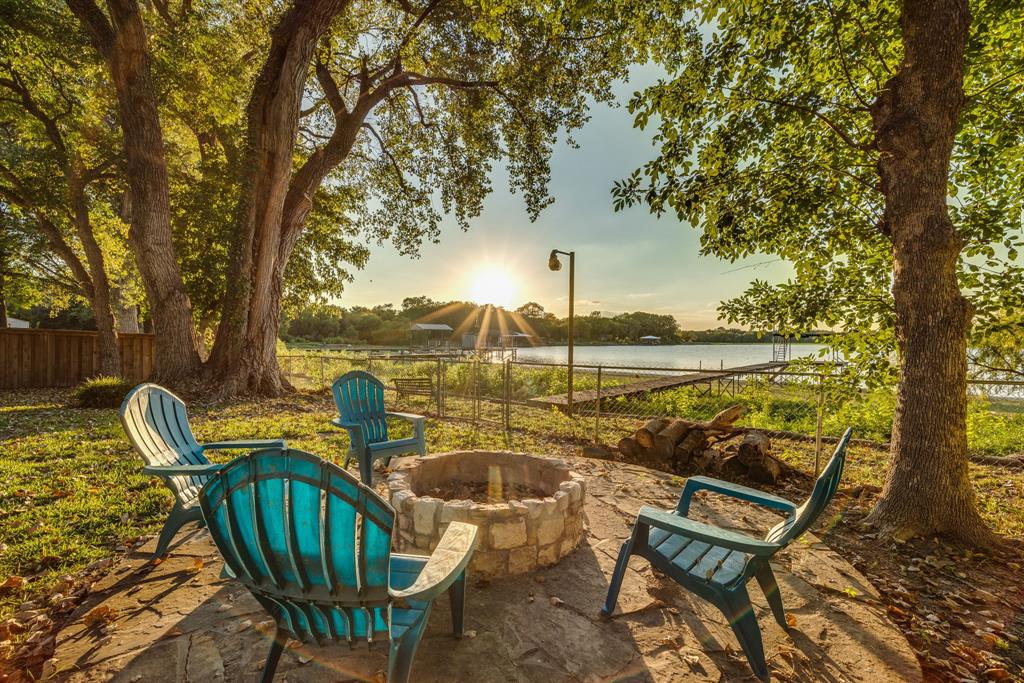 Lake Shore Acrs-Rev - Residential