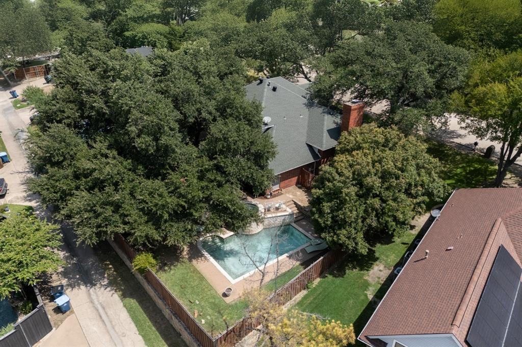 609 Christan Court