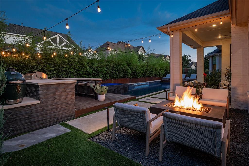 15111 Spider Lily Road