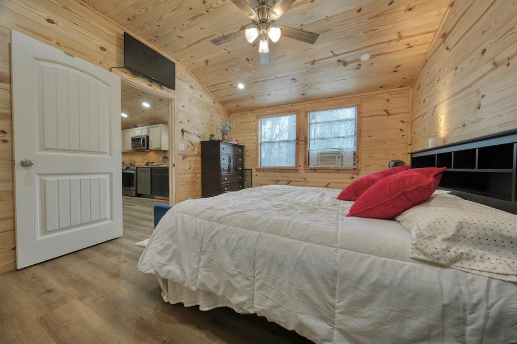 CORY MOREHEAD ADDN 33 - Residential