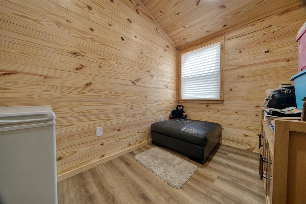 CORY MOREHEAD ADDN 33 - Residential