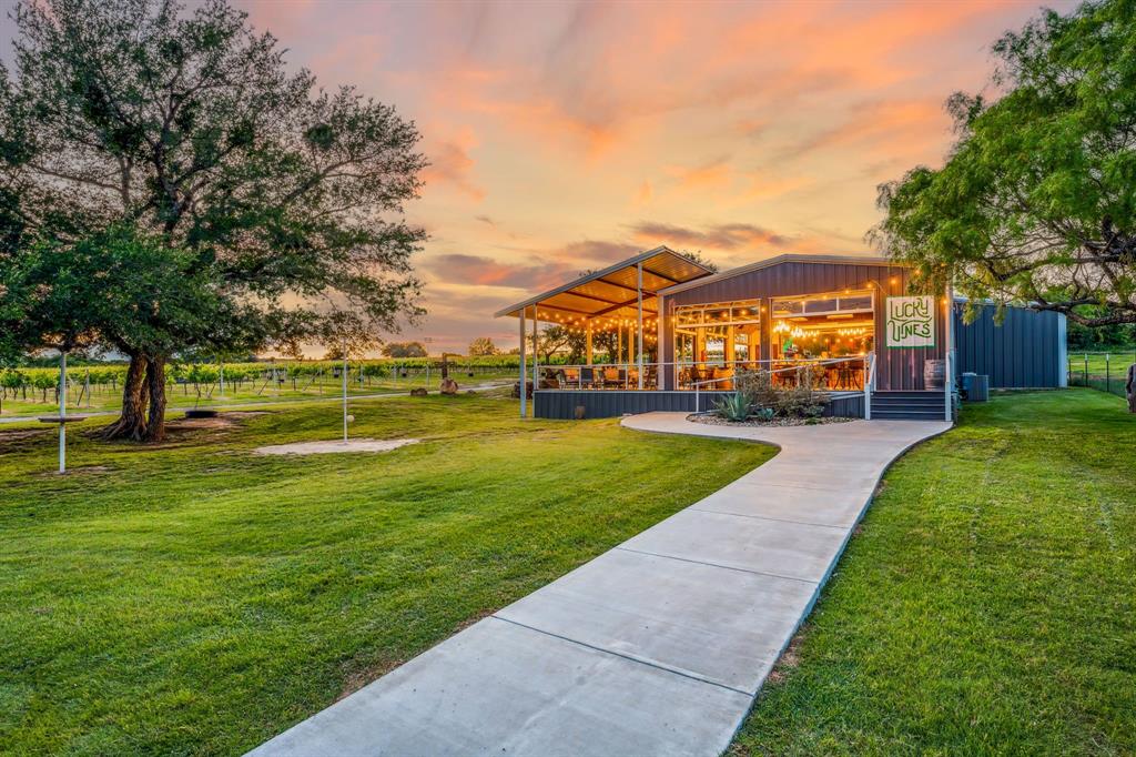 NA - Commercial Sale