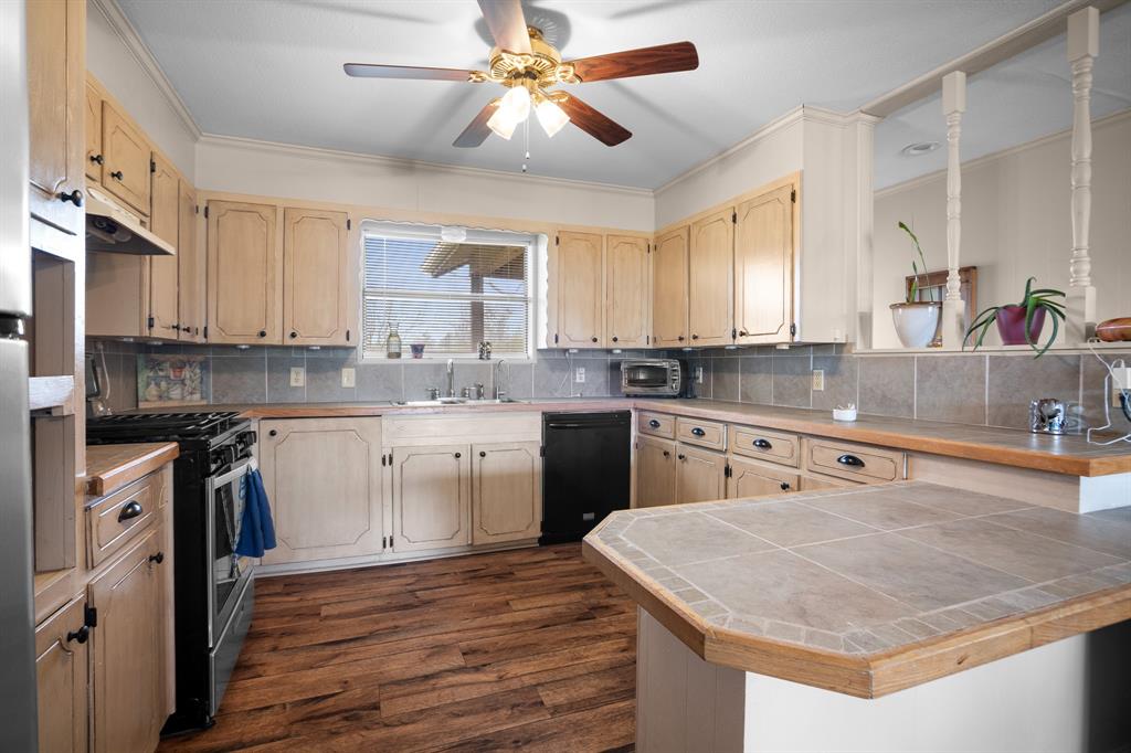 J Procello Surv Abs #731 - Residential