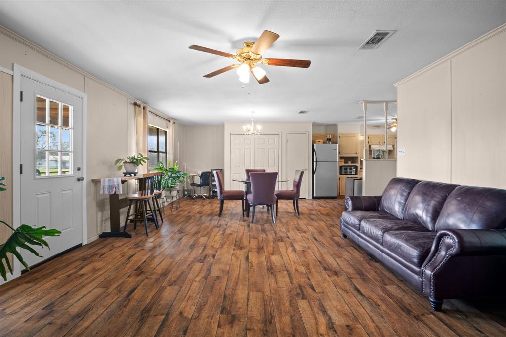 J Procello Surv Abs #731 - Residential