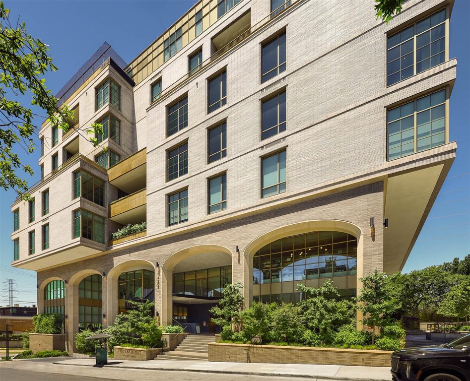 Terminal at Katy Trail - Residential