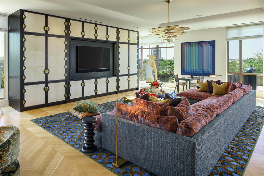 Terminal at Katy Trail - Residential