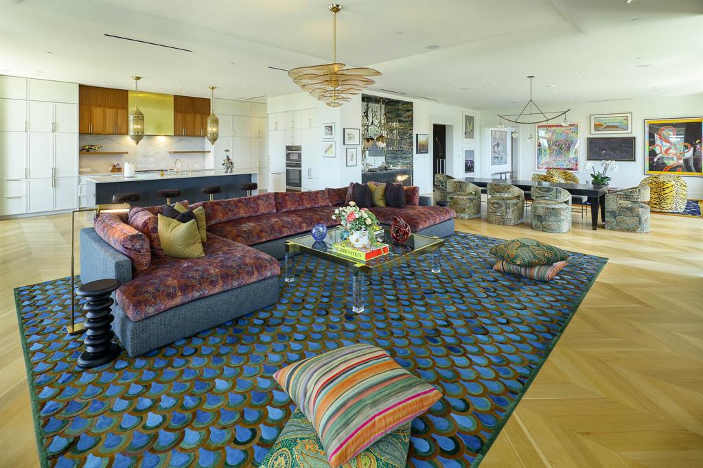 Terminal at Katy Trail - Residential