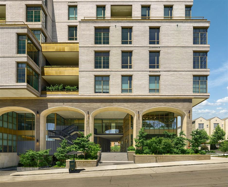 Terminal at Katy Trail - Residential