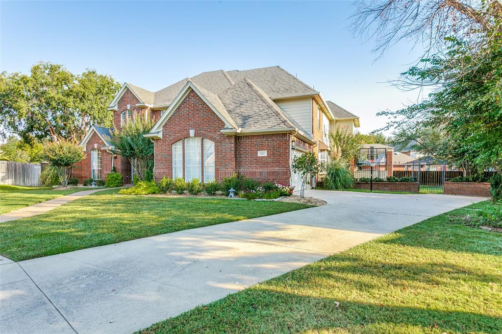 203 Manor Place