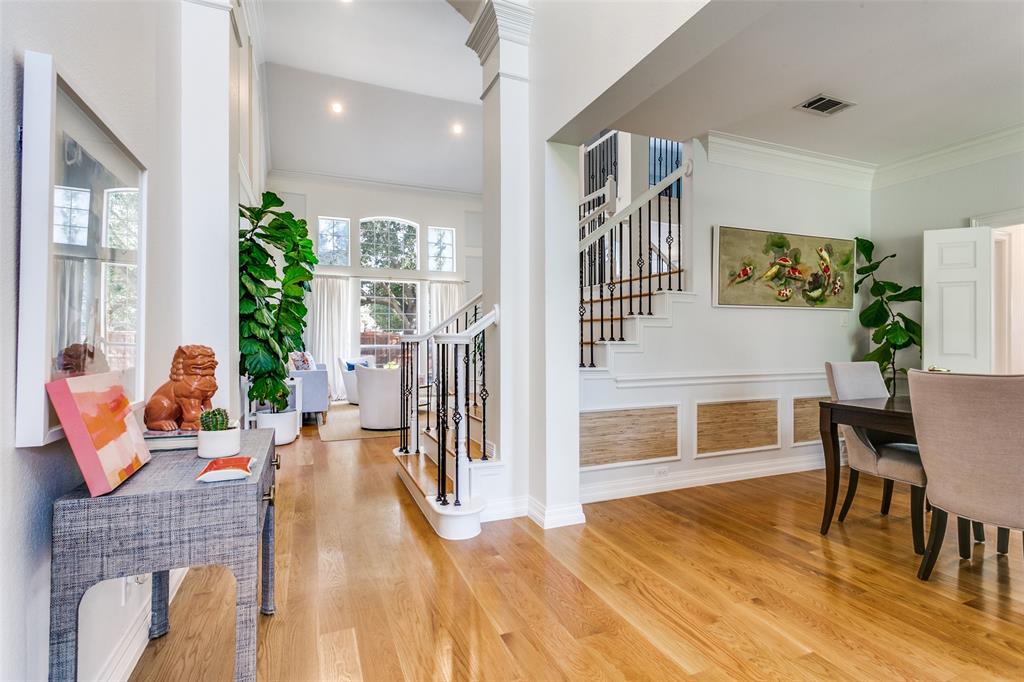203 Manor Place