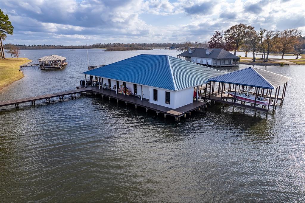 17726 Southpoint