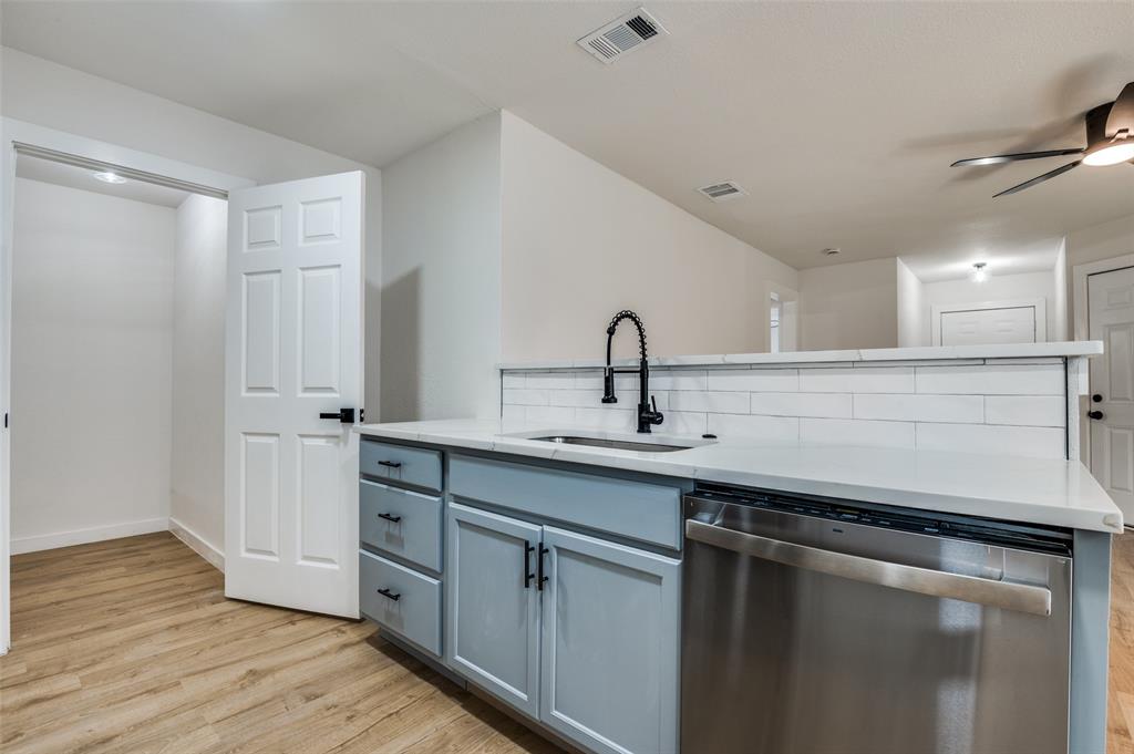 Balls Oak Cliff Gardens Add - Residential