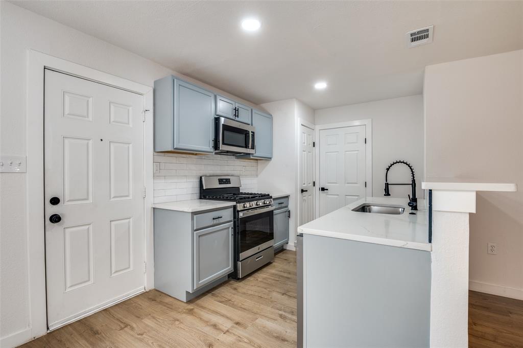 Balls Oak Cliff Gardens Add - Residential