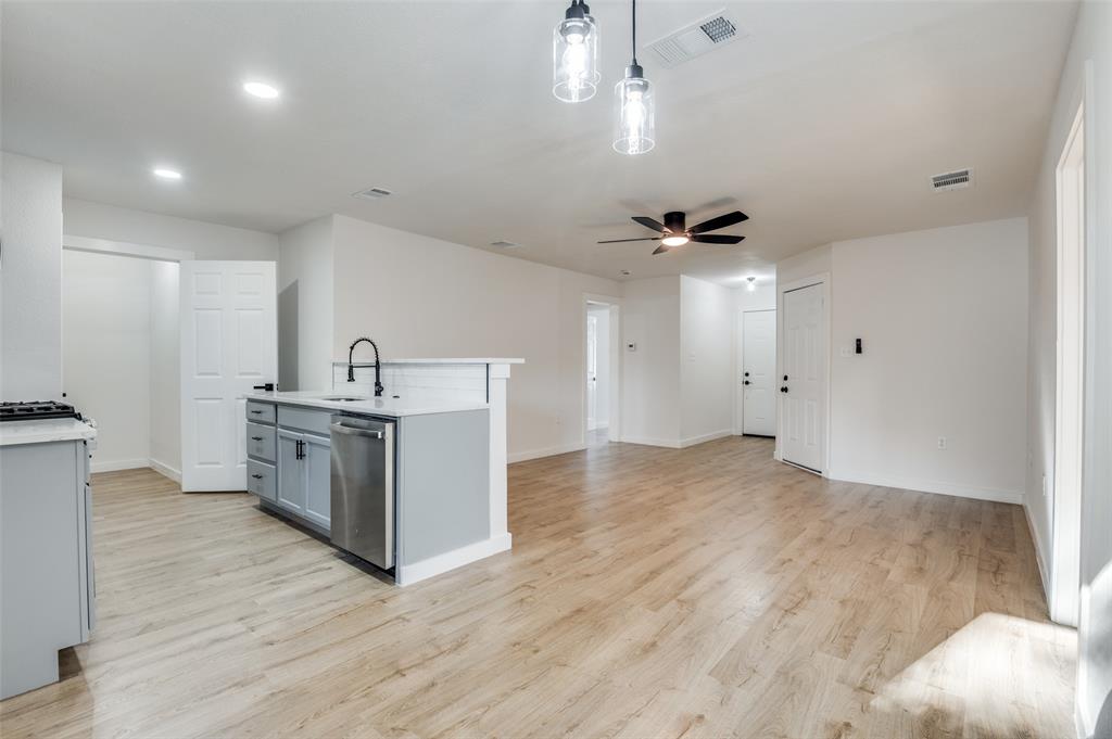 Balls Oak Cliff Gardens Add - Residential