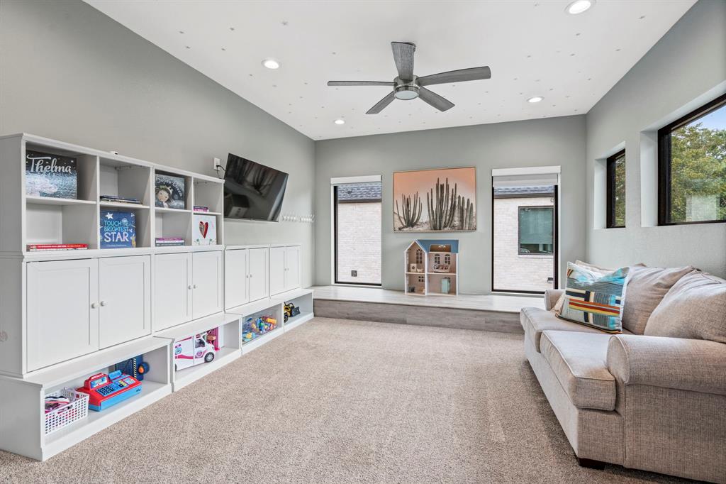 Mockingbird Hill - Residential