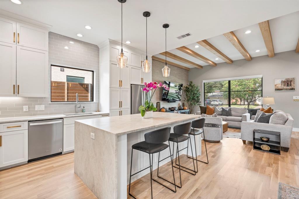 Mockingbird Hill - Residential