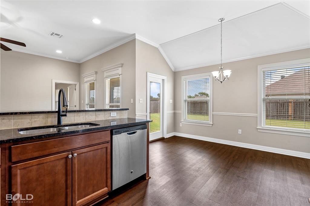 Bossier City, Louisiana 71111, United States, 3 Bedrooms Bedrooms, ,2 BathroomsBathrooms,Residential,Active,102961