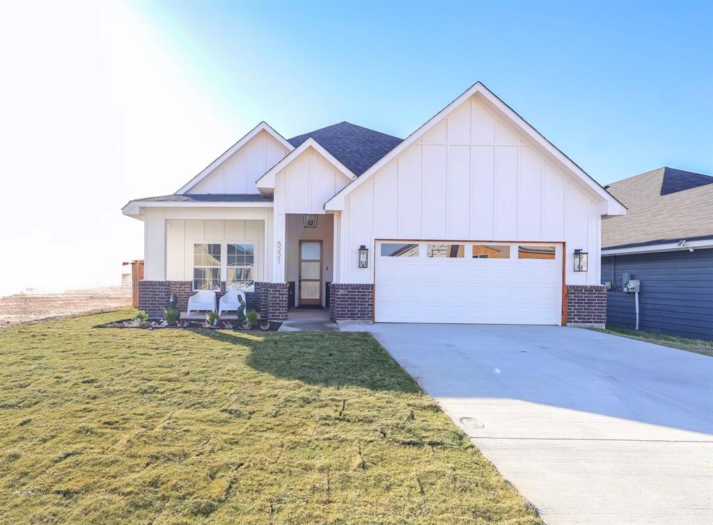 Chamberlain Arlington Heights 2nd - Residential