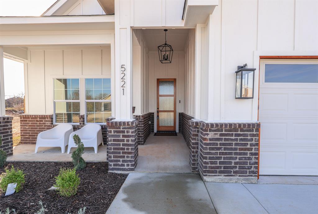 Chamberlain Arlington Heights 2nd - Residential