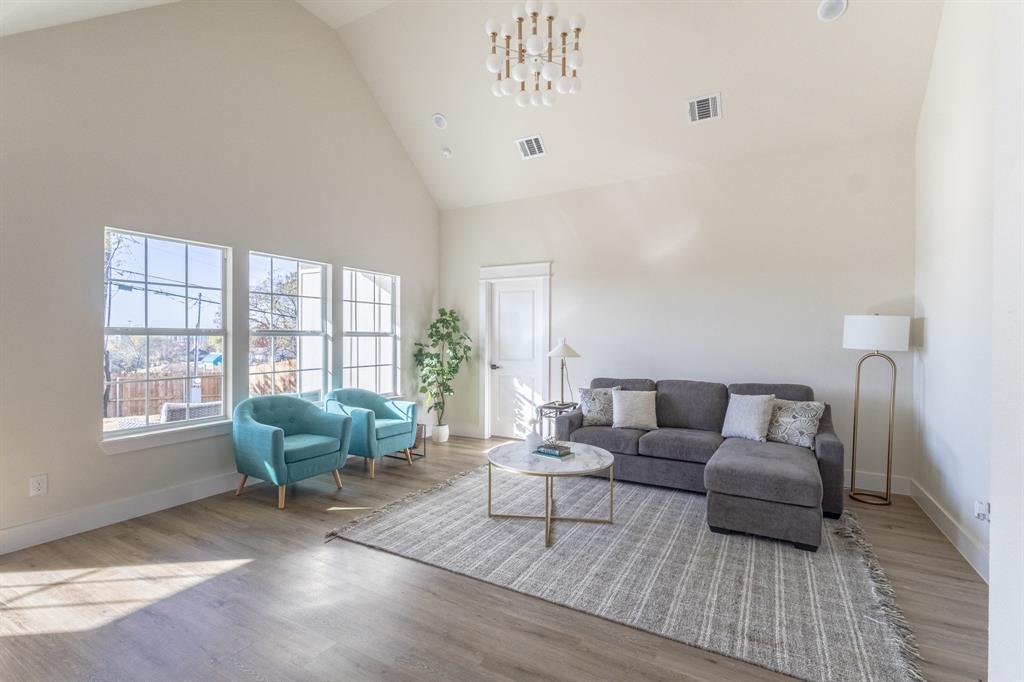 Chamberlain Arlington Heights 2nd - Residential