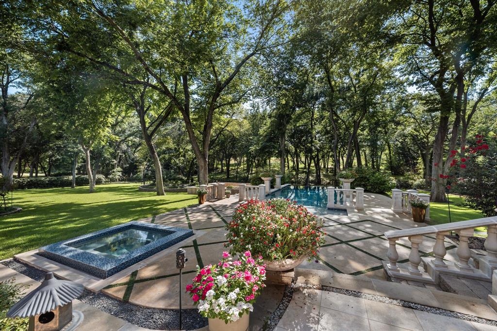 The Estates At Tour 18 Sec 1 - Residential