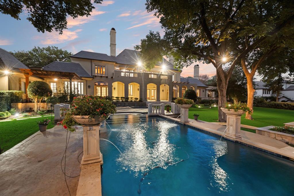 The Estates At Tour 18 Sec 1 - Residential