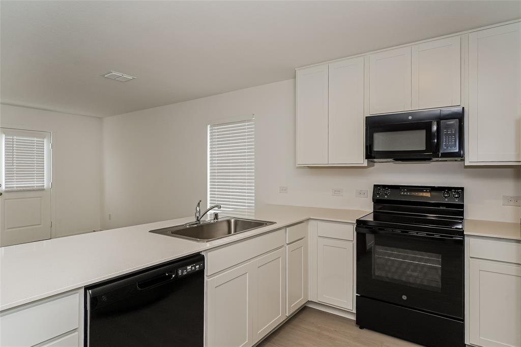 The Parks of Deer Creek - Residential Lease