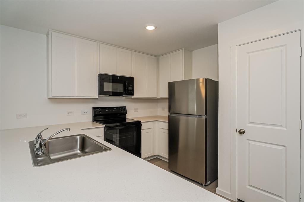 The Parks of Deer Creek - Residential Lease