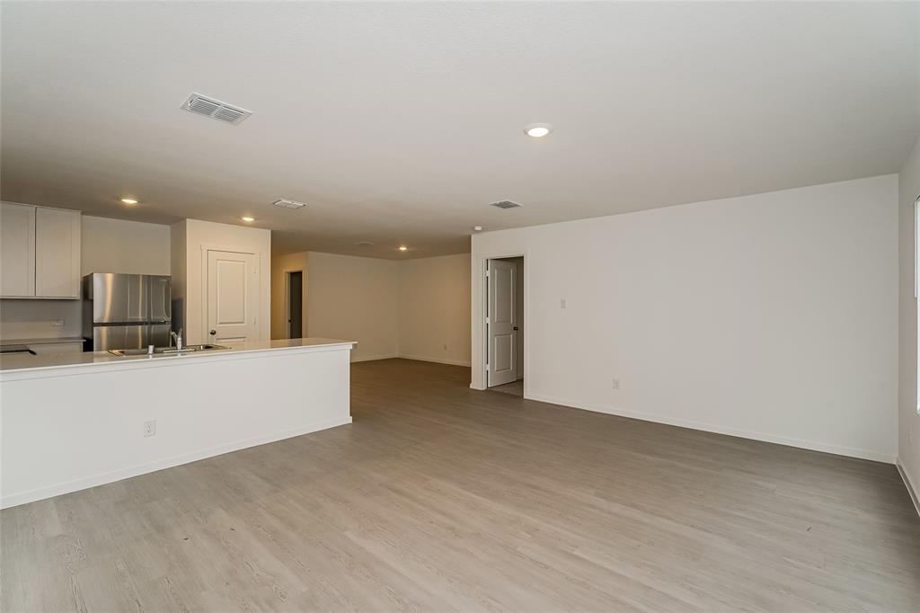 The Parks of Deer Creek - Residential Lease