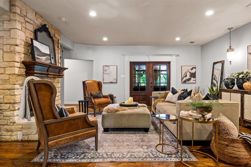 109 Meadowcreek Road