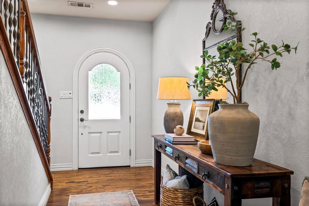 109 Meadowcreek Road