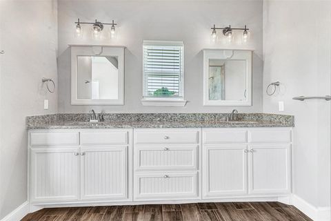 Tiny photo for 1022 Molina Drive, Weatherford, TX 76085 (MLS # 21000792)